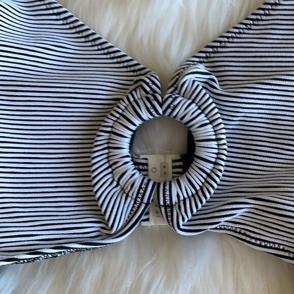 Solid & Striped Ribbed One Piece - Picture 7 of 8